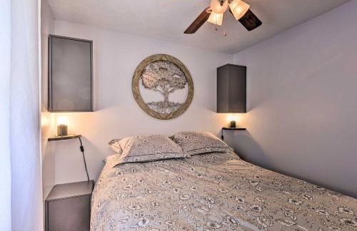 Cozy Cabin with Sunroom and Cacapon River Access! - Foto 17