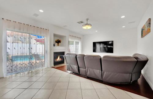 Spacious 6-bedroom house in Las Vegas - Photo 11
