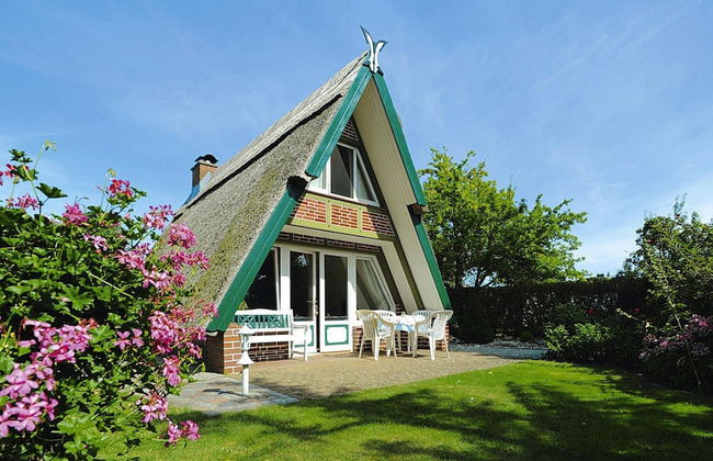 Thatched Holiday Home in Freest With Terrace - Foto 8