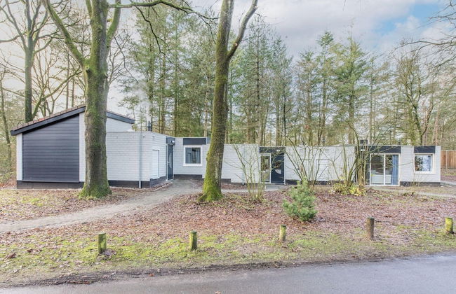Restyled Bungalow With Dishwasher at the Kootwijkerzand - Photo 29