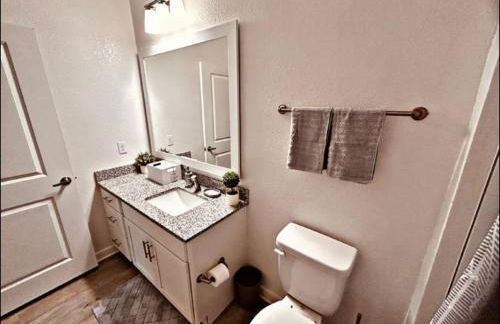 Modern 1BR Minutes to Mayo Clinic and Beach - Foto 10