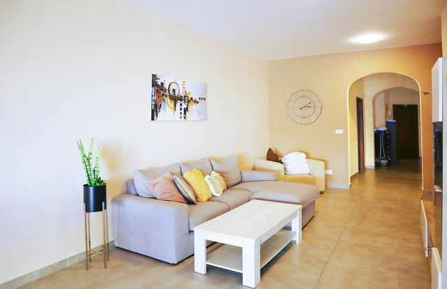 3 Bedroom Apartment With Private Pool and hot tub - Foto 15