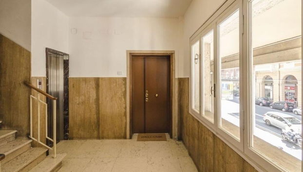 Entrada (vista interior)