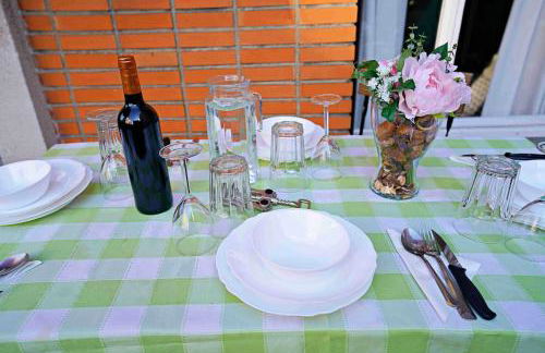 Apart 2 terrazas para 4 personas Bilbao centro - Foto 7