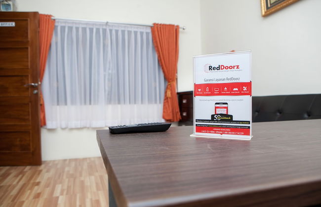 RedDoorz @ Pasir Luyu Buahbatu - Foto 2