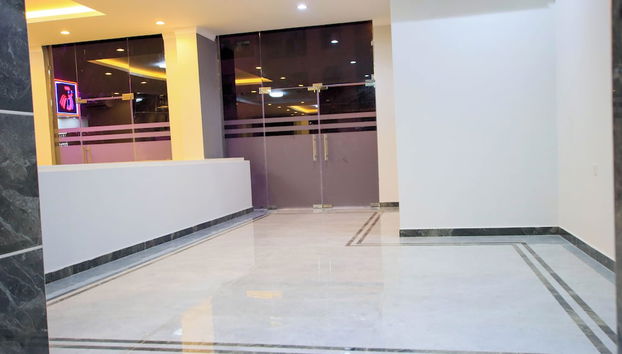 STAR NIGHT FURNISHED APARTMENTS - Foto 2, Lobby