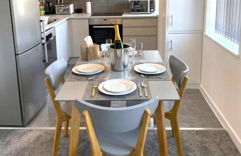 Paradigm House, Modern 2-Bedroom Duplex Apartment 2, Free Parking, Oxford - Foto 6