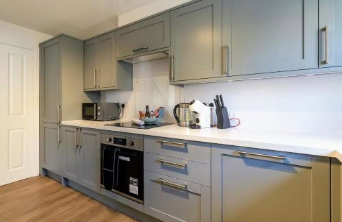 Modern & comfy 4 bedrooms Corby house free parking - Foto 36