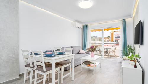 Beachside Bliss - Photo 3