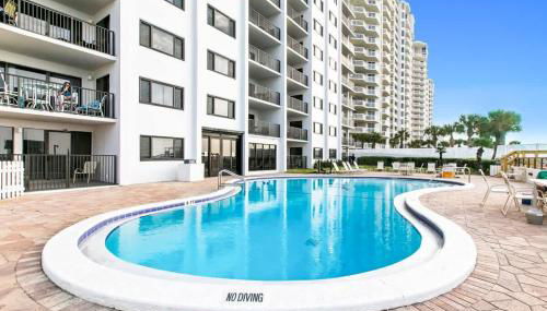 Emerald Towers 0502 - Photo 4