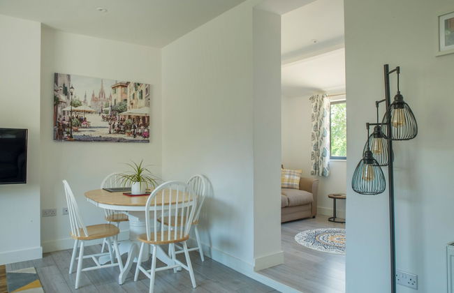 Modern Apartment in the Cotswolds Sleeps 6 - Foto 18