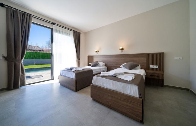 2 Bedroom Private Villa - Photo 11