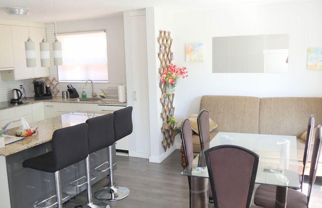 Richview Gardens Suite - Photo 7