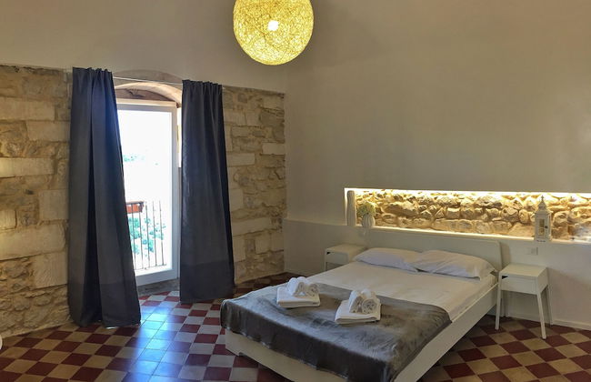 Reusuite Authentic Sicilian Hospitality - Foto 3