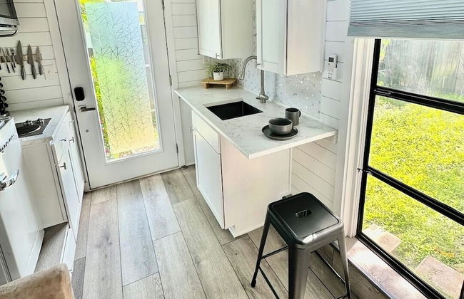 Tiny House Near Miami Design District - Photo 12