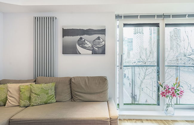 Canary Wharf Luxury Apartments - Photo 61