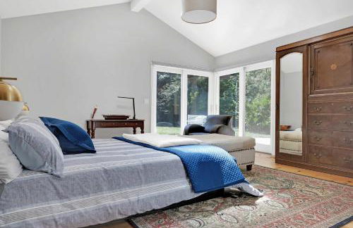 Stylish 3BR Retreat Close to Coast & Wineries - Foto 25