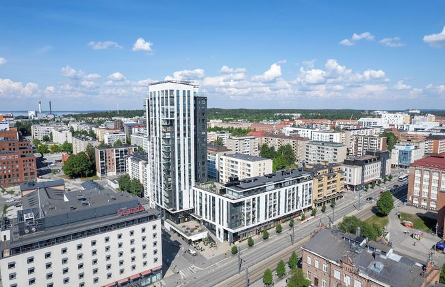 New 1BR Home with Balcony next to Railway Station - Foto 28