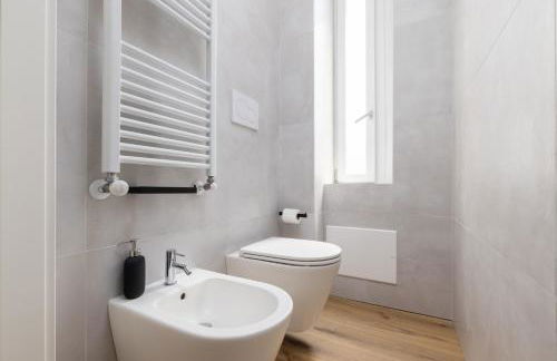 Segrate - Milano Due Appartamento di Lusso con Vista Lago - Photo 33