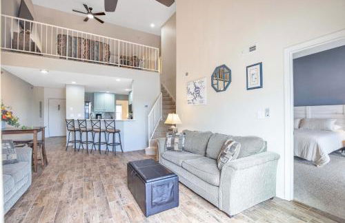 Amazing Views from Balcony, Loft & Gated Pool - Foto 4