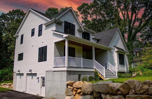 New Home in Falmouth near Beach - Foto 2