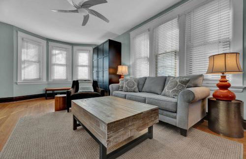 Oakley Square 3br Charmer - Total Walkability 3 Bedroom Home by RedAwning - Foto 18