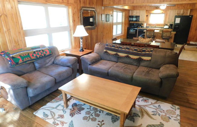 Sandys Beach House - Photo 11