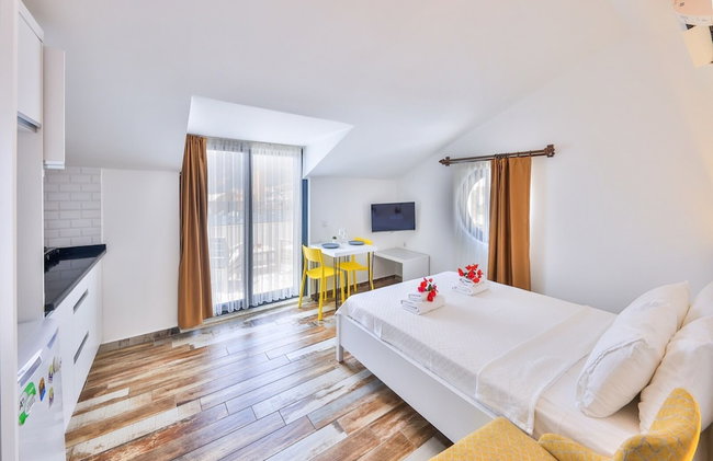 Kas Sanisu Pansiyon - Photo 41