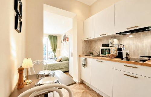 Le Petit Nice - 4 Studios, 2 with Private Terrace - Nice Centre - Photo 15