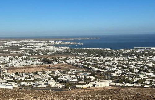 Luxury 3-bedroom villa with heated private pool - in Marina Rubicon, Playa Blanca, Lanzarote - Foto 24