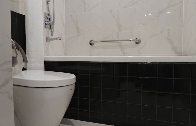 Zenity 2br Free Pool Gym Kids Playground Skyline - Foto 21