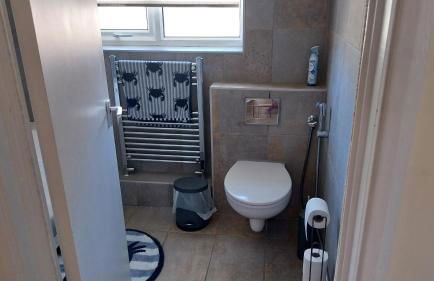 Beautiful 3-Bed Bungalow Kessingland rural retreat - Photo 43