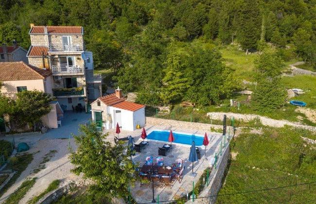 Gorgeous Villa in Tučepi with Private Swimming Pool - Foto 40
