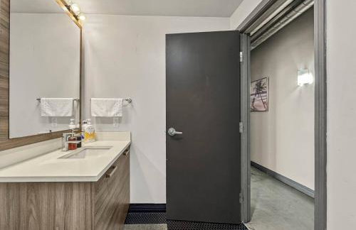 Comfy 605 3bd Sleeps 14 Free Parking - Foto 11