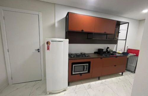 Imóvel climatizado, localizado em um prédio novo e equipado com tudo o que você precisa para uma experiência de hospedagem incrível na cidade de Toledo. - Photo 1