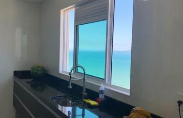 COBERTURA com belíssima vista para o mar e jacuzzi - Foto 33