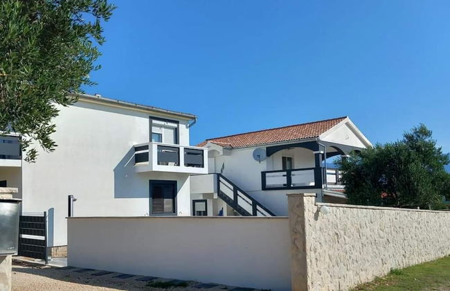 Apartment With a Pool, Mountainview, Near the Sea! - Foto 17