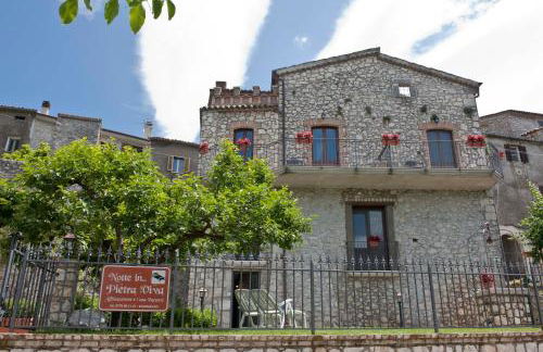 Casa Vacanze "Pietra viva" - Foto 1