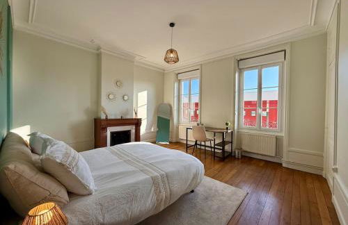 Face gare - Appart Haussmannien - Foto 3