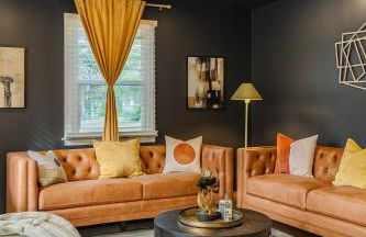 Stylish Forest Retreat Minutes from DC - Gary - Foto 36