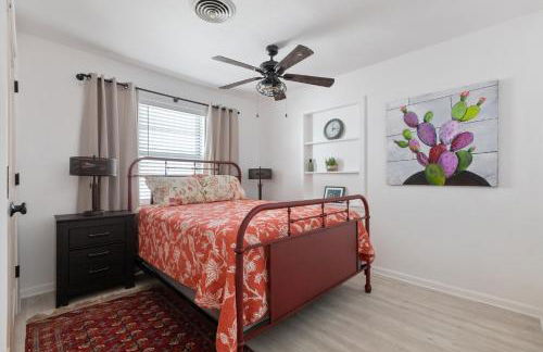 Guadalupe Bluff Farmhouse - Foto 25