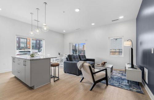 Luxury Lil' Italy 2BR, Sleeps 6 Free, Parking Gym - Foto 31