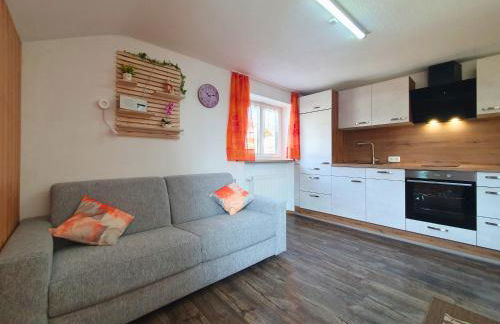 Haus Hindelang - 2 FeWos mit Zugspitzblick, inkl Königscard, gratis Parken & WLAN, Self Check-In, 5 Minuten ins Zentrum - Foto 5