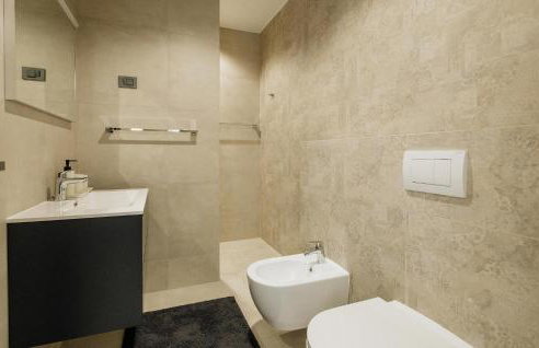 Awesome Home In Nova Vas - Foto 39