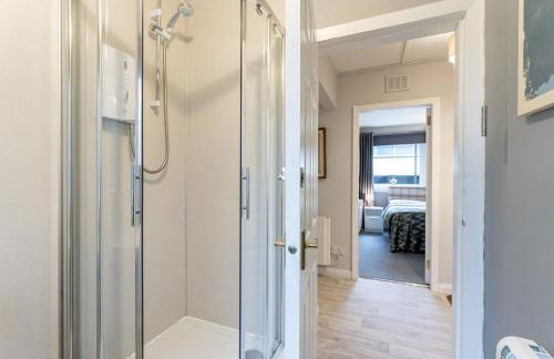 Ground-fl Two Bedroom Apartment in Bridge of Allan - Foto 15