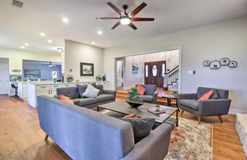 Modern Lakehouse with Stunning Views and Hot Tub! - Foto 7