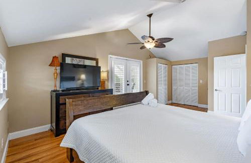 Florida Breeze l Hot Tub l Walkable - Foto 36