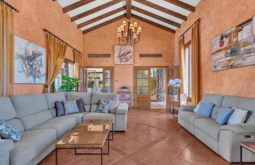 Villa Magnolia by Finest Rentals - Photo 11