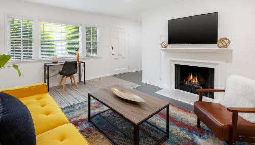 Quaint 1BD 1BA Bungalow - Foto 3