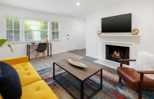 Quaint 1BD 1BA Bungalow - Foto 3